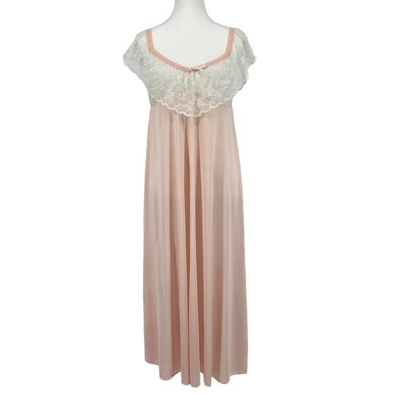 Vintage 80’s Olga Nightgown Lace Detail Lingerie Peach White Size 34 - Picture 1 of 12